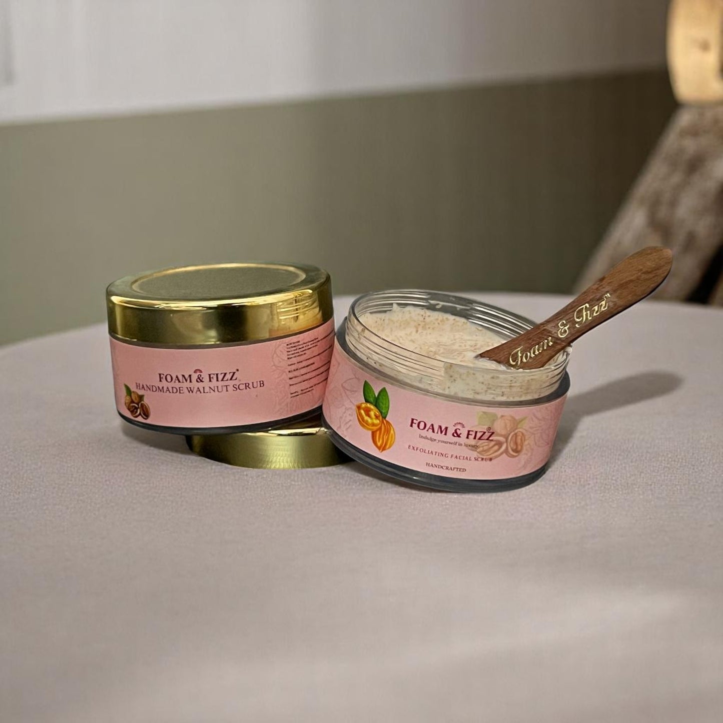Walnut Face Scrub